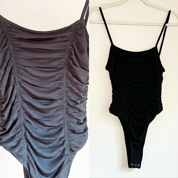Soft Stretch Jersey Knit Shirred Bodysuit in Black Size M - Picture 1 of 9